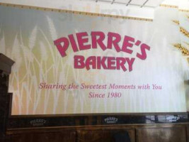 Pierre's Bakery Chicago inside