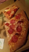 Tumby's Pizza food