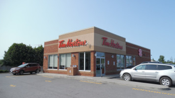 Tim Hortons outside