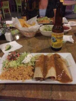 Que Pasa Mexican Cantina food