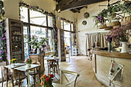 Vivi Bistrot Villa Pamphili inside