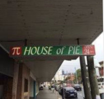 The House of Pie outside