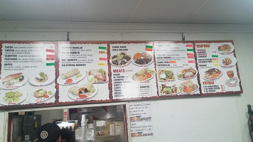 Taqueria La Mexicana food