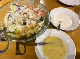 Olive Garden food