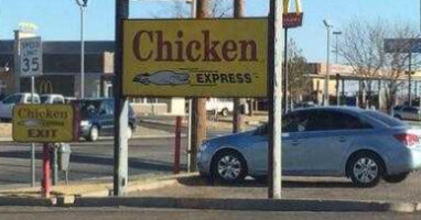 Chicken Express outside