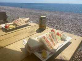 Longboat Cafe food