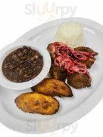 The Cuban Hut food