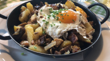 Alpengasthof Schönanger Alm food