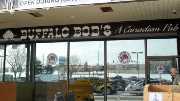 Buffalo Bob's outside