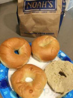 Noah's Ny Bagels food