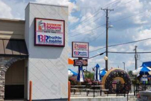 Baskin-robbins outside