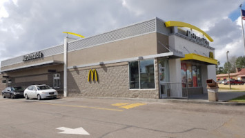 Mcdonald's outside