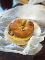 Bagels Bakes food