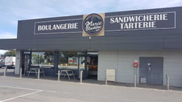 Boulangerie Marie Blachere inside