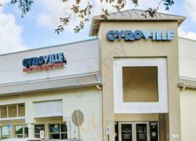 Gyroville Doral inside