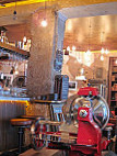 Le Comptoir Central Electrique food