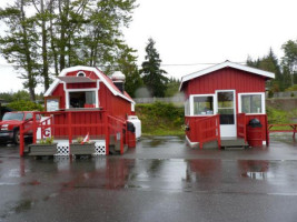 Burger Barn outside