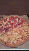 Tumby's Pizza food