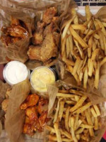 Wing Stop food