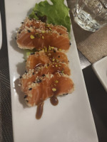 Yuan Sushi food