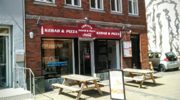 Amore Pizza Horsens outside