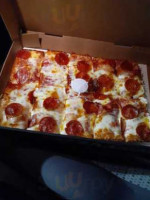 Jet's Pizza food