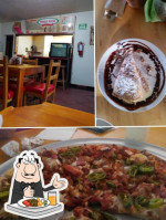 Tucos Pizza food