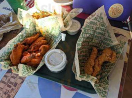 Wingstop food