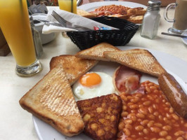 The Shires Cafe food