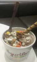 Yogurtland food