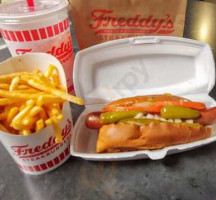 Freddy's Frozen Custard Steakburgers food