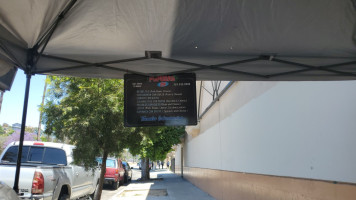 Y Panaderia Ilobasco outside