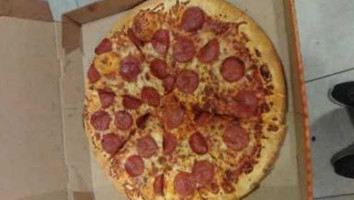 Little Caesars Pizza food