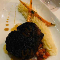 1700° Steakhouse food