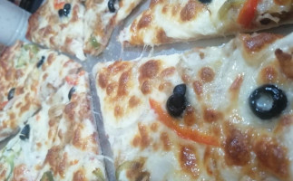 The Turkish Kebab Pizza food