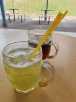 Seng Kee Porridge Noodles And Soup (empress Market) food