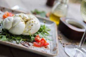 Latteria Mozzarella food