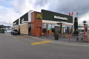 Mcdonald's outside