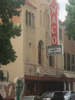 Waco Hippodrome Theatre outside