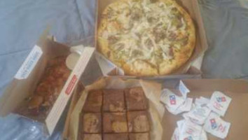 Domino's Pizza food