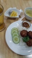 Su Korn Food House inside