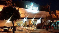 Pizza House Marchena inside