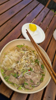 Thom Pho food