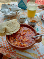 Antojitos Y Comida Doña Gloria food