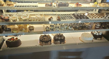 Amor Em Pedacos Bakery food