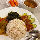 Yun Shan Ge Vegetarian House Penang St food