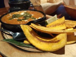 Papi's Cantina food