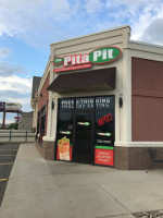 Pita Pit outside