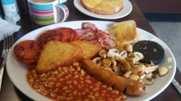 Tewin Road Cafe food