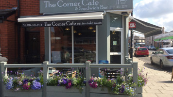 The Corner Cafe outside